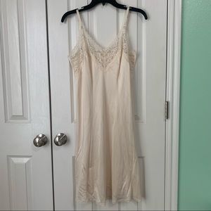 Vintage Cream Lace Slip